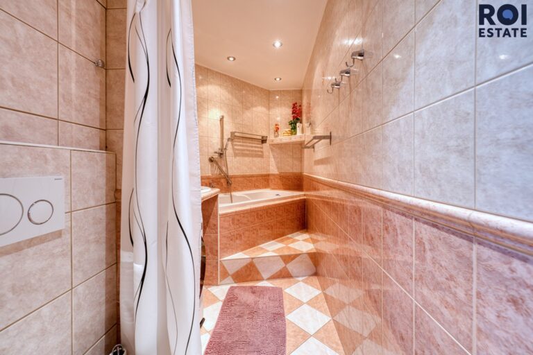 Pronájem byty 3+1, 80 m² – Brno – Bystrc