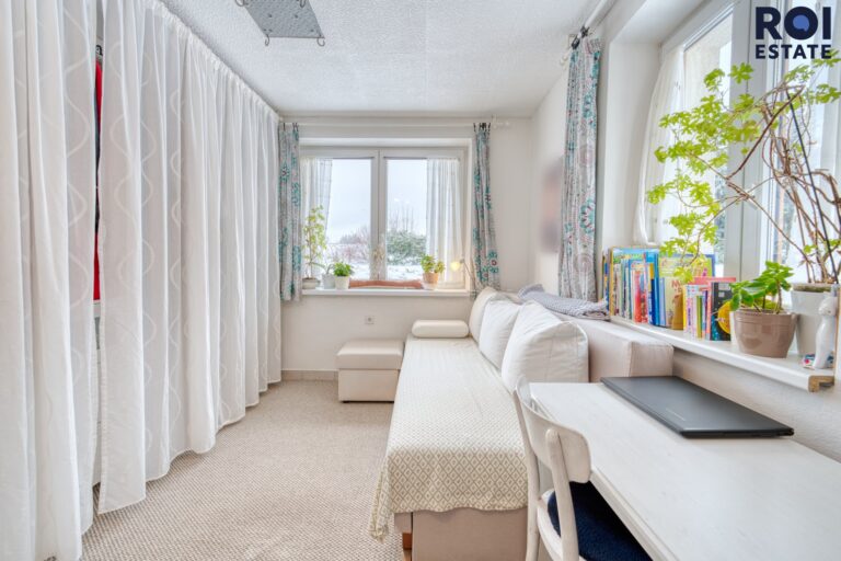 Pension s pozemkem 10 000m2 – ideální pro podnikání i bydlení