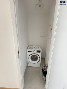 Pronájem bytu 2+kk, 50m2 s terasou a parkovacím stáním – Hasilova, Řeporyje