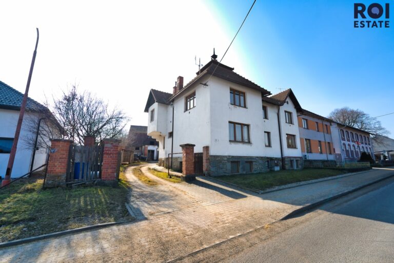 Byt 2+1 (3+kk) 76 m² s dílnou a zahrádkou – Vyškov část Rychtářov