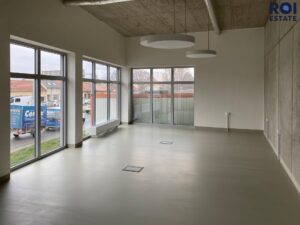 Pronájem obchodních a kancelářských prostor – 145 m² – Brno – Židenice