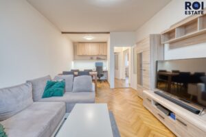 Pronájem bytu 3+1, 73 m² – Brno – Merhautova – Černá Pole