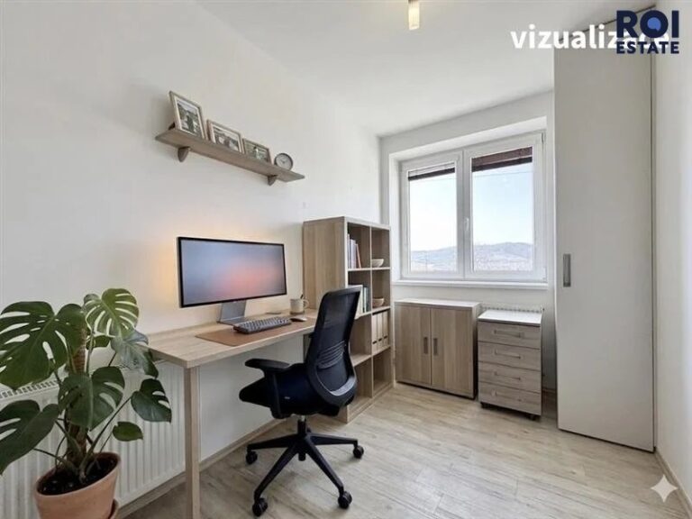 Nabízím k dlouhodobému nájmu krásně zařízený byt 3+kk, 56 m² v klidné lokalitě Drásova, s balkonem, parkovacím stáním a sklepem.