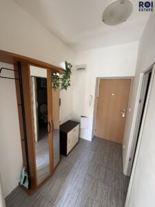 Pronájem, Byt 1+1, 31m² – Míru, Kladno