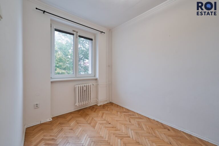 Pronájem bytu 3+1 65 m² s lodžií – Český Brod