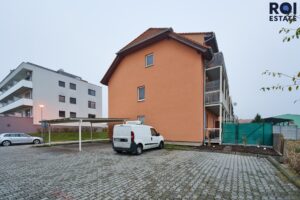 Pronájem pěkného jednoduchého bytu 1+kk 25 m² s parkováním , Slavkov u Brna, Zelnice