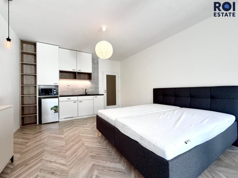 Pronájem nového bytu 1+kk 38 m², s velkým balkonem a možností parkování ,Brno – Zábrdovice
