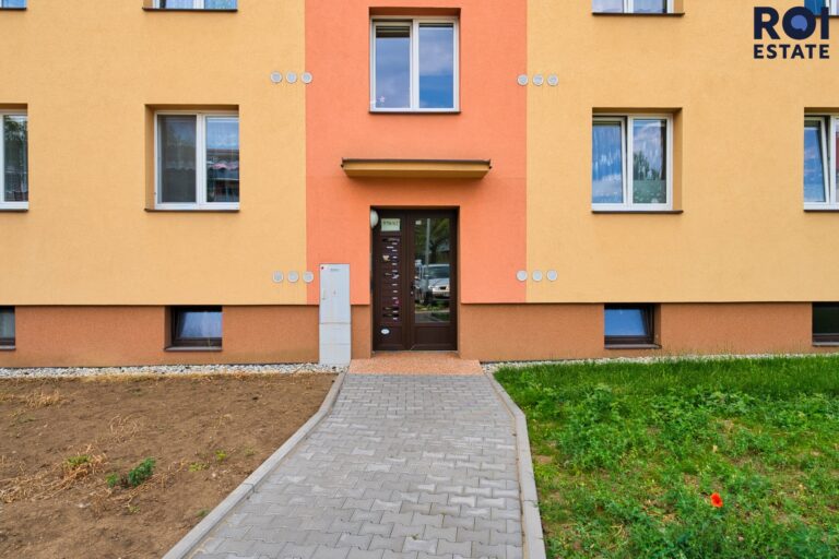 Pronájem prostorného bytu 3+kk 70 m², Vyškov – Dědice
