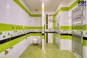 Prodej rodinného domu 174 m², Holasice