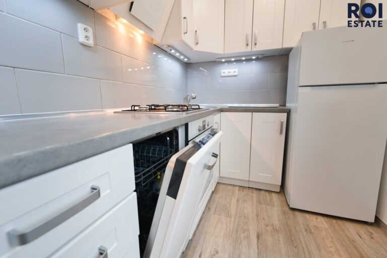 Pronájem bytu 3+1 65 m² s lodžií – Český Brod