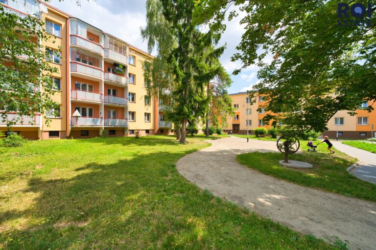 Pronájem prostorného bytu 3+kk 70 m², Vyškov – Dědice