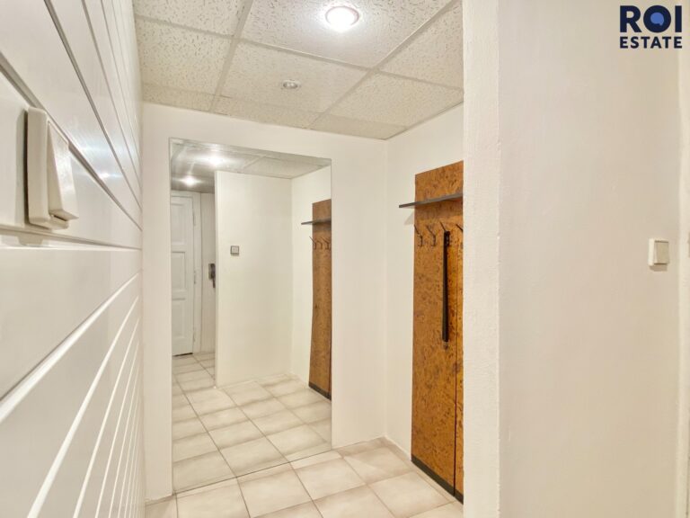 Pronájem bytu 2+kk, 51 m², Janovského – Praha, Holešovice