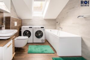Pronájem bytu 4+kk 108 m², terasa a parkovací stání – Květnice