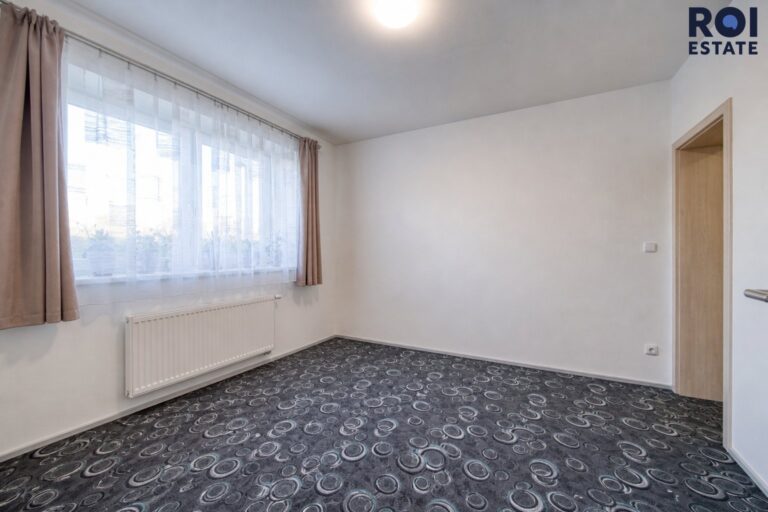 Prodej rodinného domu 174 m², Holasice