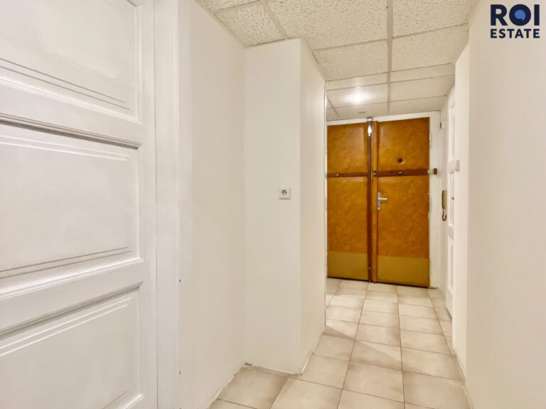 Pronájem bytu 2+kk, 51 m², Janovského – Praha, Holešovice