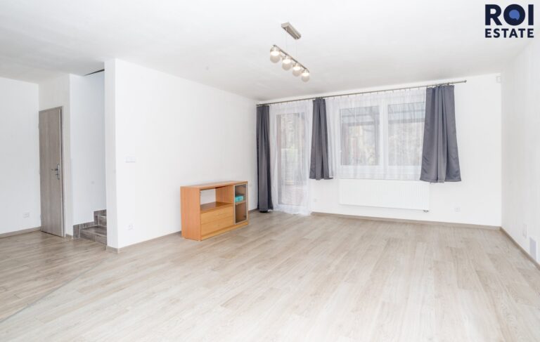 Pronájem bytu 4+kk 108 m², terasa a parkovací stání – Květnice