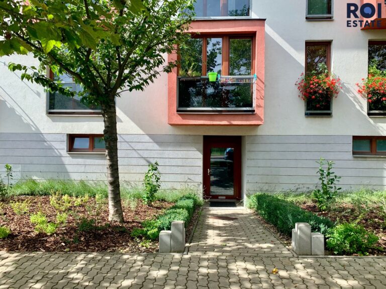 Pronájem, Byty 2+kk, 58m² – Beroun-Město