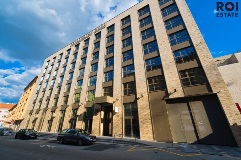 Pronájem bytu 1+kk 23 m², Brno – Zábrdovice s wellness zázemím