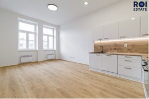 Prodej činžovního domu 1 445 m², Opava – Předměstí
