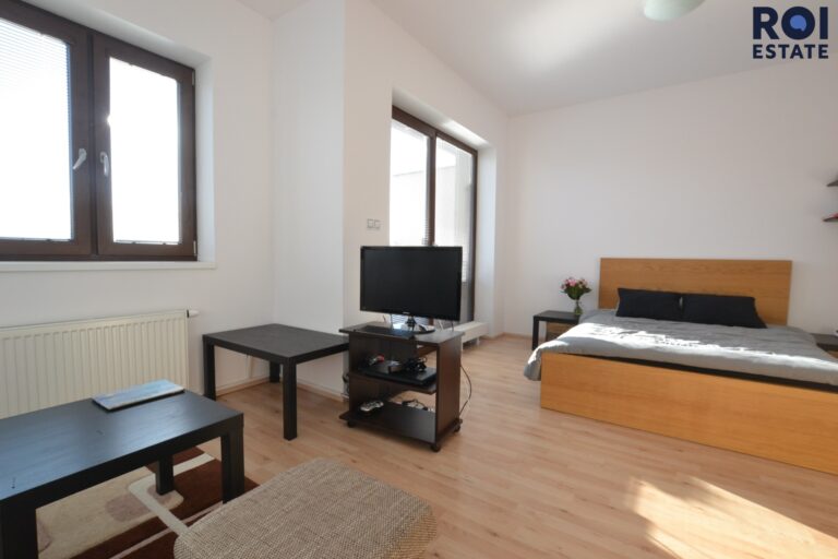 Pronájem, Byty 1+kk, 42m² – Brno – Slatina