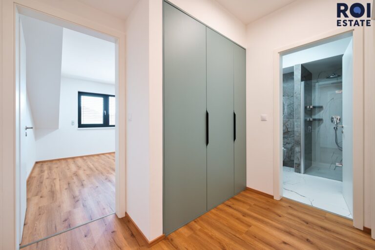 Pronájem bytu 2+kk 50 m², parkování, terasa a klimatizace – Brno – Židenice