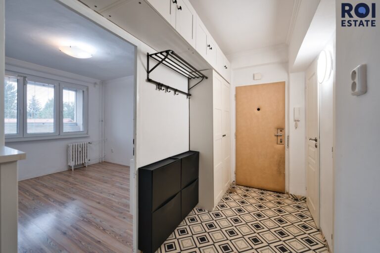 Pronájem bytu 3+1 65 m² s lodžií – Český Brod