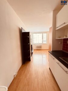 Moderní, zařízený byt 1+kk u metra Lužiny – Tlumačovská ulice