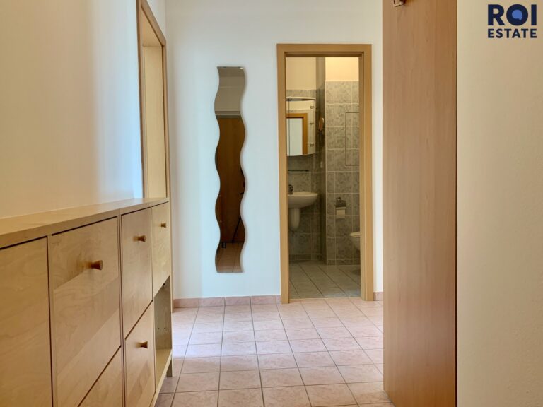 Pronájem, Byty 2+kk, 58m² – Beroun-Město