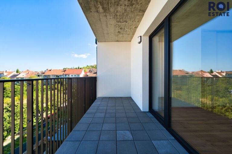 Pronájem bytu 2+kk 50 m², parkování, terasa a klimatizace – Brno – Židenice