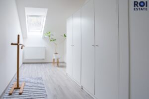 Pronájem bytu 4+kk 108 m², terasa a parkovací stání – Květnice