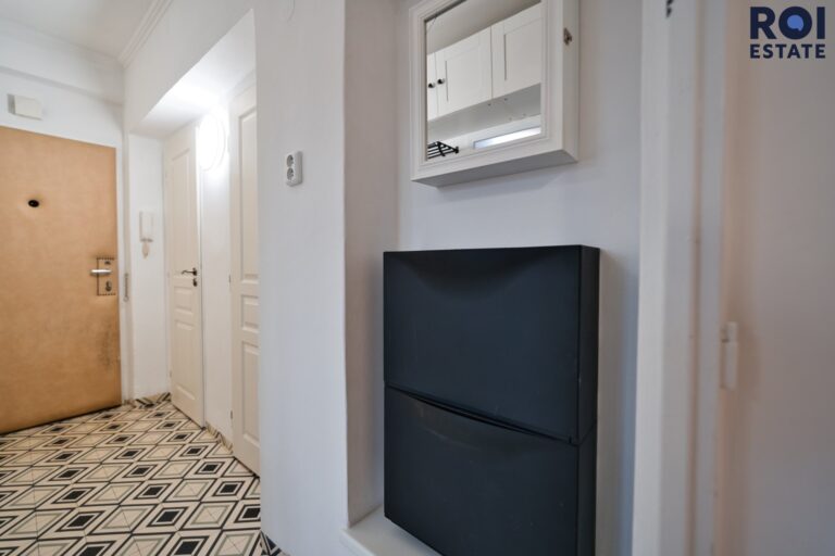 Pronájem bytu 3+1 65 m² s lodžií – Český Brod