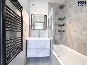 Pronájem bytu 2+1 59 m², Absolonova,Blansko