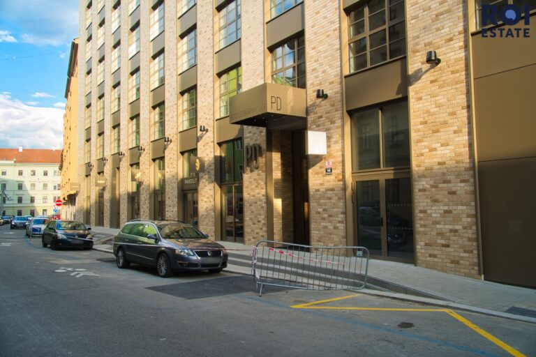 Pronájem bytu 1+kk 23 m², Brno – Zábrdovice s wellness zázemím