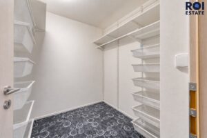 Prodej rodinného domu 174 m², Holasice