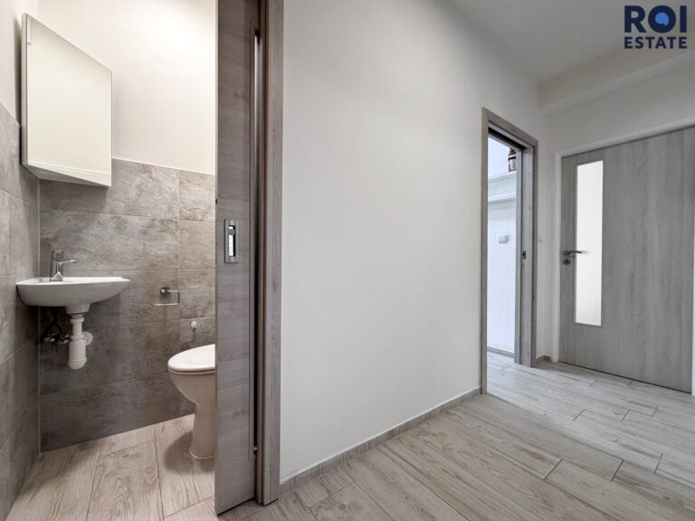 Pronájem bytu 2+1 59 m², Absolonova,Blansko