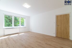 Pronájem bytu 2+1, 61 m² – Ostrava-Výškovice