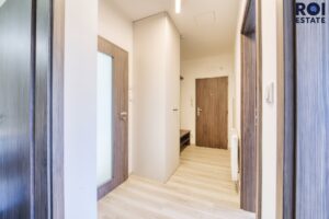 Pronájem bytu 3+kk, 60 m² – Rousínov