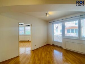 Pronájem hezkého bytu v novostavbě s balkonm a parkovacím stáním, Byty 2+kk, 48 m² – Brno – Židenice