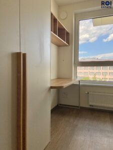 Pronájem, Byty 2+kk, s garážovým stáním a balkónem,  52m² – Praha – Hloubětín