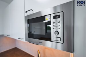 Pronájem bytu 3+kk s garážovým stáním a terasou,  65 m² – Horoměřice