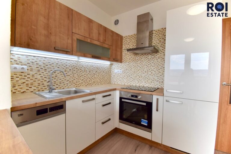 Pronájem moderního bytu  2+kk, 44m², nová zástavba, velká terasa
