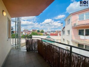 Pronájem hezkého bytu v novostavbě s balkonm a parkovacím stáním, Byty 2+kk, 48 m² – Brno – Židenice
