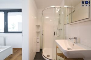 Pronájem bytu 3+kk s garážovým stáním a terasou,  65 m² – Horoměřice