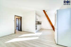 Pronájem bytu 3+kk, 60 m² – Rousínov