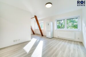 Pronájem bytu 3+kk, 60 m² – Rousínov