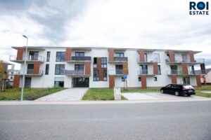 Pronájem byty 2+kk, 68 m² s garážovým stáním – Brandýs nad Labem-Stará Boleslav