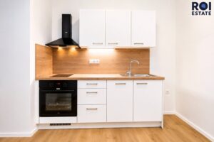 Pronájem bytu 1+kk 30 m², Praha – Košíře