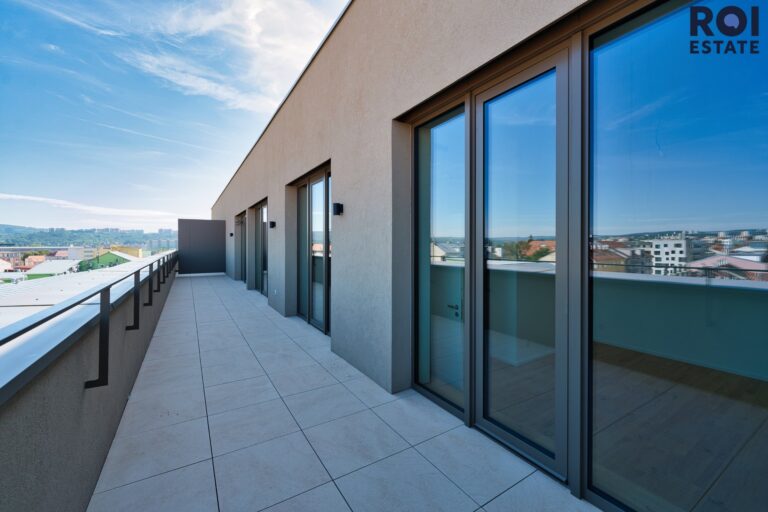 Pronájem bytu 2+kk 65 m² s terasou, Brno – Zábrdovice