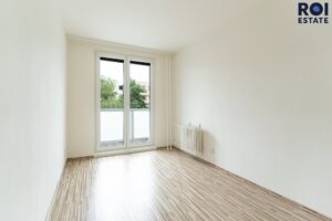 Pronájem bytu 1+kk 44 m², Praha – Modřany