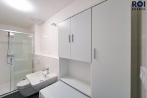 Pronájem bytu 3+kk s garážovým stáním a terasou,  65 m² – Horoměřice
